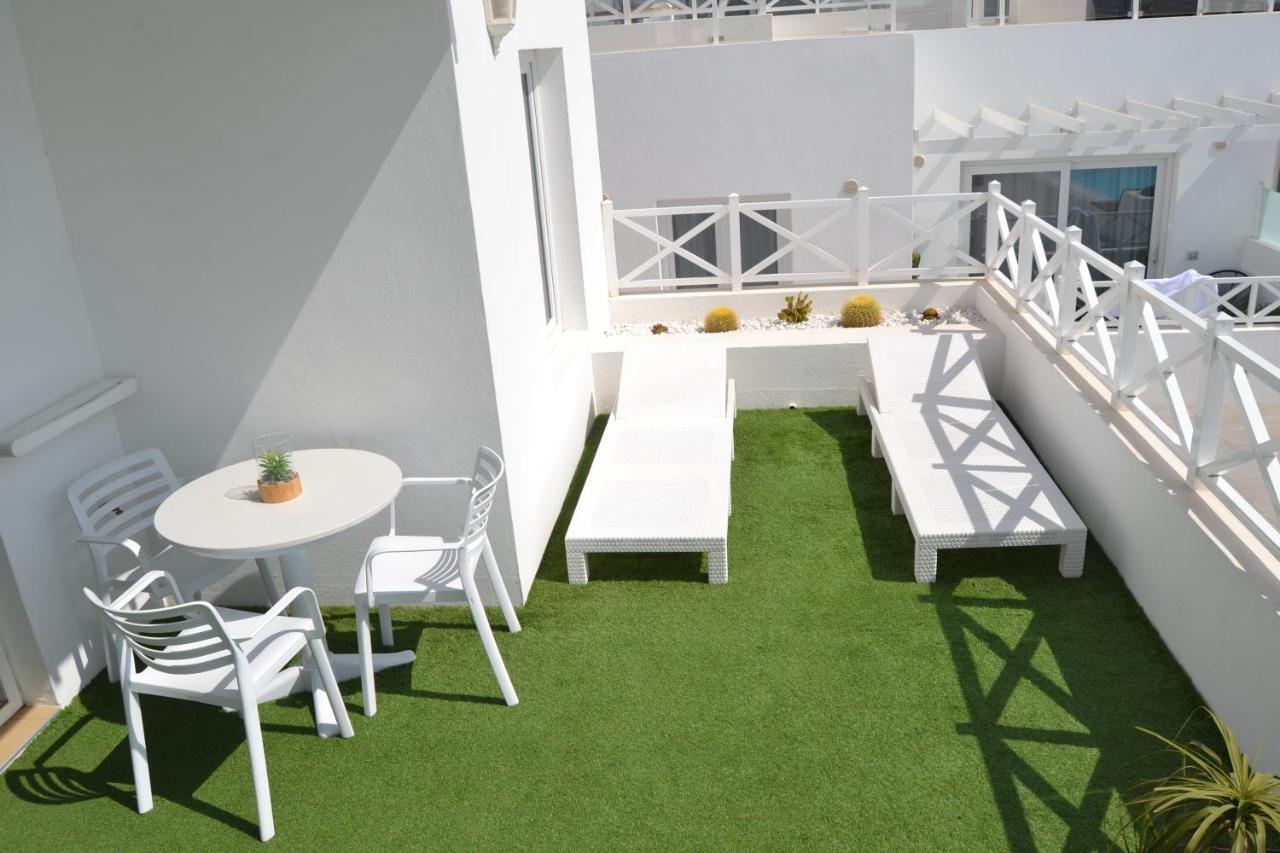 Flower Beach Deluxe Playa Honda  Exterior photo